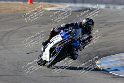 media/Jan-09-2022-SoCal Trackdays (Sun) [[2b1fec8404]]/Turns 9 and 8 (920am)/